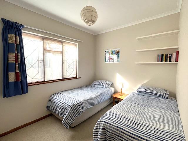 To Let 3 Bedroom Property for Rent in Bergvliet Western Cape